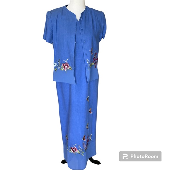 Vintage Dresses & Skirts - Vintage Y2K Embroidered Maxi Dress with Short Sleeve Mandarin Collar Jacket 8